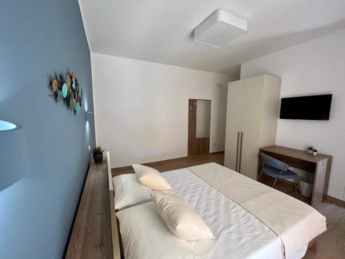 Oltremare Rooms อากรอโปลี ภายนอก รูปภาพ