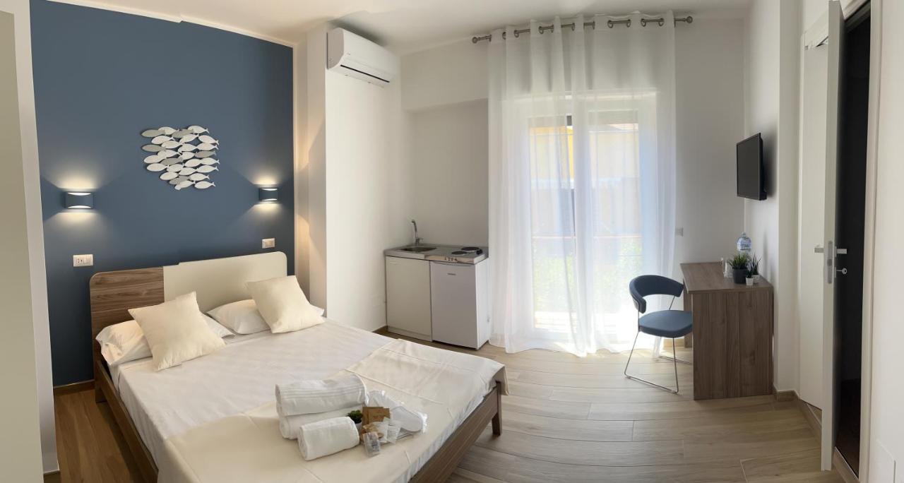 Oltremare Rooms อากรอโปลี ภายนอก รูปภาพ